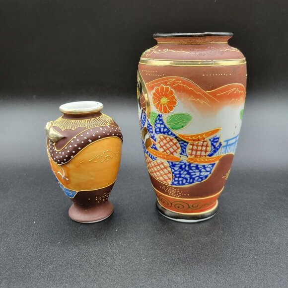Japanese Hand Painted Satsuma Style Vases Dragon Floral Moriage Gilt Set of Two - Picture 4 of 8